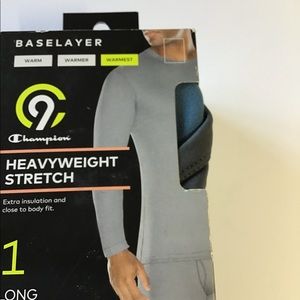 ⬇️Baselayer long sleeve crew.